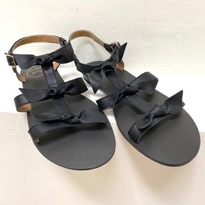 Never worn! Jack Rogers Cricket Black Bows Leather Sandal, Size 8M.